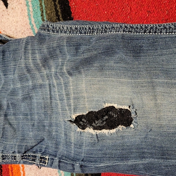 Bke sabrina jeans. Size 28 crops. Inseam 25 - Picture 3 of 3